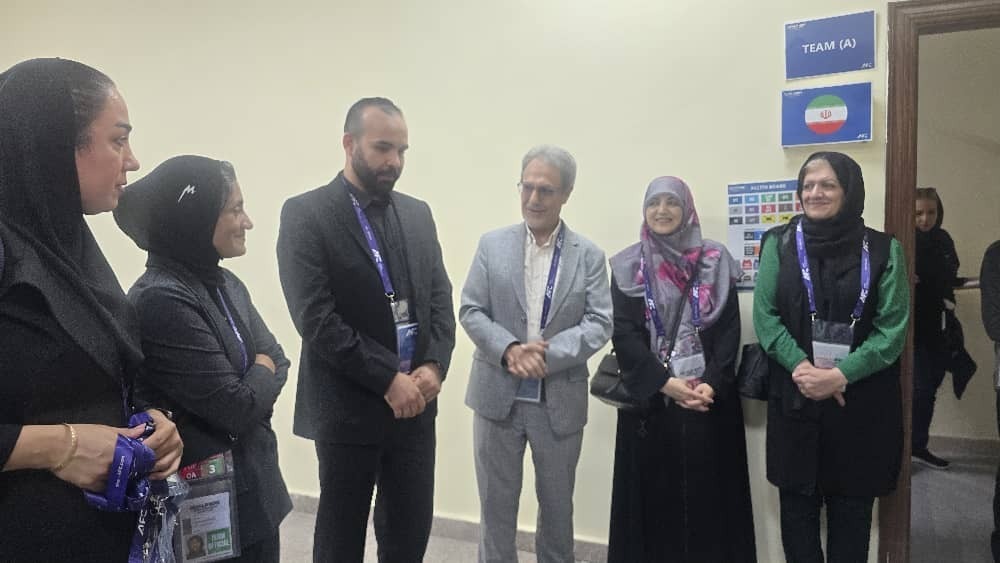 ایران، بوتان را به توپ بست