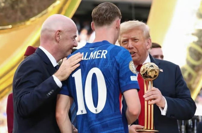 قهرمانی آبی‌های انگلیس/ ترامپ به فغانی مدال داد +ویدیو