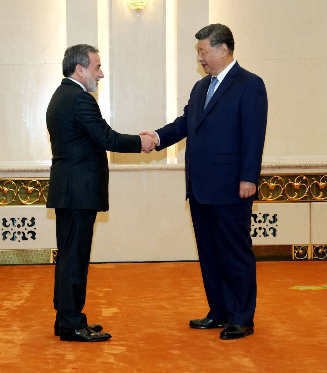 توضیحات عراقچی در مورد نشست شانگهای و دیدار با رئیسجمهور چین +تصاویر توضیحات عراقچی در مورد نشست شانگهای و دیدار با رئیسجمهور چین +تصاویر