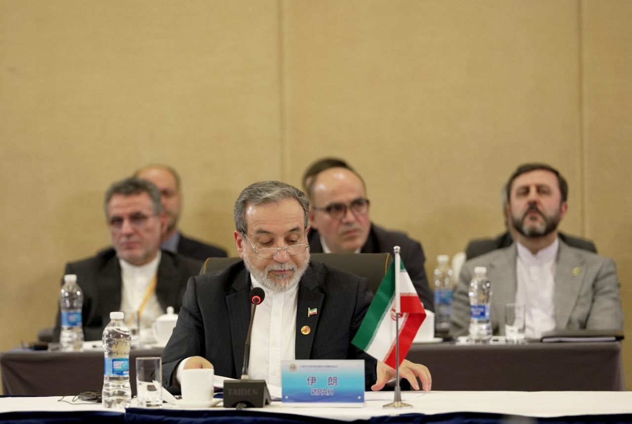 شانگهای از ایران در برابر تجاوز آمریکایی-اسرائیلی حمایت کند