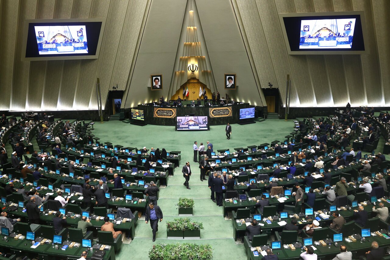 تشکیل کمیسیون مشترک برای بررسی لایحه تاسیس سازمان ملی مهاجرت