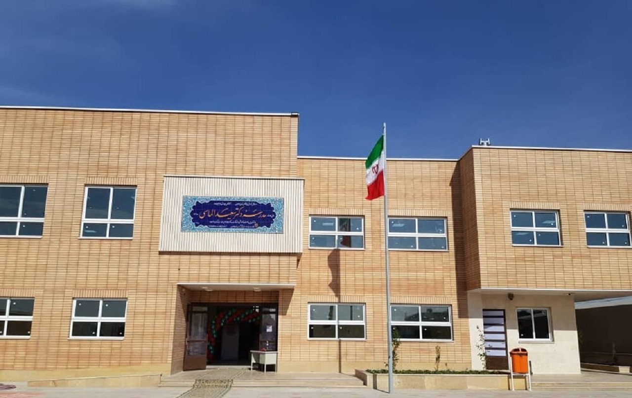 آمادگی خیرین مدرسهساز برای جبران خسارات آمادگی خیرین مدرسهساز برای جبران خسارات