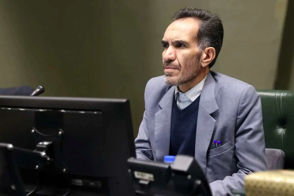 توضیحات نماینده مجلس درباره تیراندازی و کشتهشدن ۴ نفر در خمین توضیحات نماینده مجلس درباره تیراندازی و کشتهشدن ۴ نفر در خمین