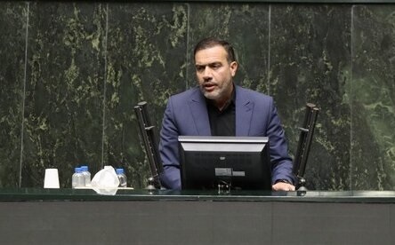 توکلی شوریجه: دولت باید تمام وقتش را صرف خدمت‌رسانی به مردم کند