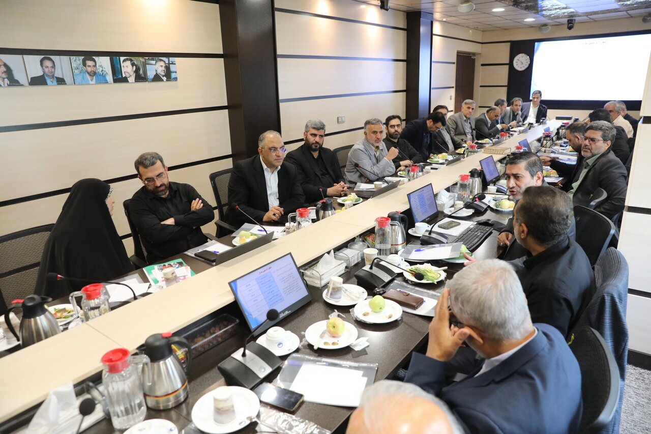 بررسی رفع بحران آب توسط نمایندگان تهران