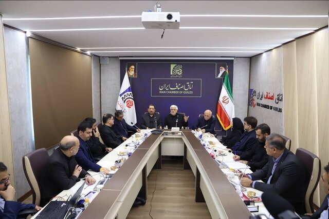 آمریکا به دنبال جدایی مردم ایران از حکومت است