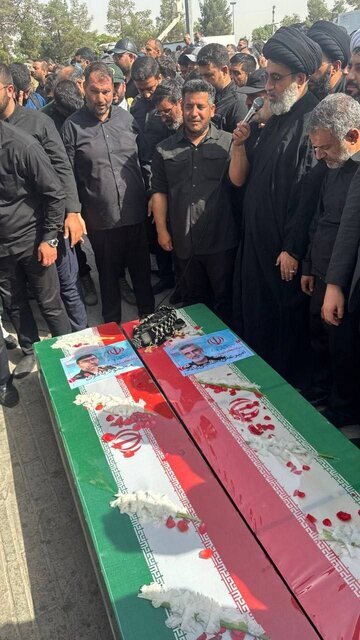 مراسم خاکسپاری شهید حاجی‌زاده برگزار شد +عکس