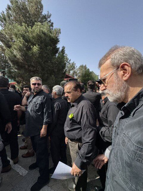 مراسم خاکسپاری شهید حاجی‌زاده برگزار شد +عکس