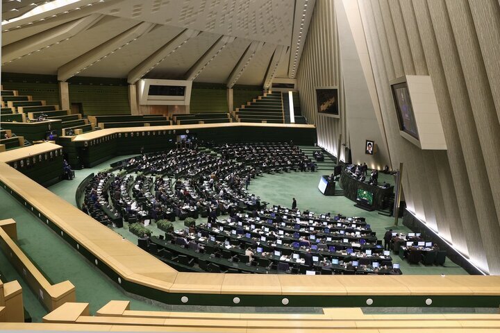 پرواز غیرمجاز پهپادهای غیرنظامی ممنوع است پرواز غیرمجاز پهپادهای غیرنظامی ممنوع است