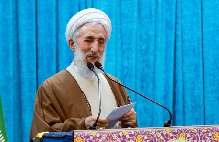 پس از انتقادهای گسترده؛ کاظم صدیقی از امامت جمعه کنار رفت پس از انتقادهای گسترده؛ کاظم صدیقی از امامت جمعه کنار رفت
