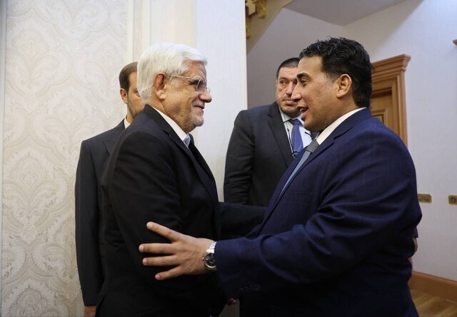 عارف: جمهوری اسلامی مخالف دخالت خارجی در امور لیبی است عارف: جمهوری اسلامی مخالف دخالت خارجی در امور لیبی است