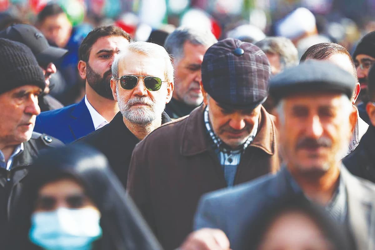 تغییر راهبردهای دفاعی یا جابه‌جایی افراد؟