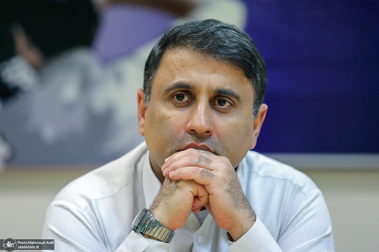 طرح «نظام بخشی فضای مجازی» در اولویت‌های مردم نیست/ مسوولان به توییتر، تلگرام و اینستاگرام دسترسی دارند!