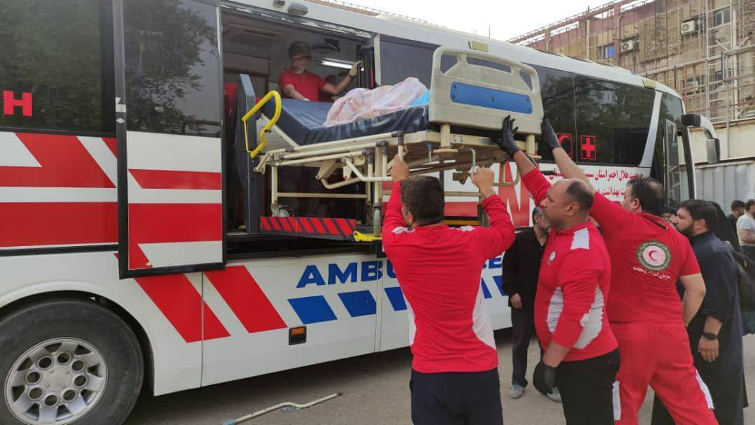 شمار جانباختگان حادثه محور نجف - بصره به ۵ نفر رسید شمار جانباختگان حادثه محور نجف - بصره به ۵ نفر رسید