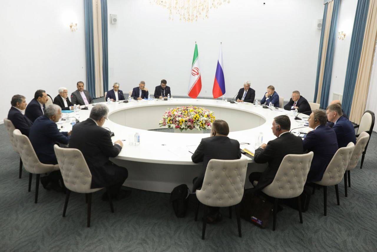 عارف: راهبرد جمهوری اسلامی عدم دخالت نیرو‌های خارجی است/ ۳ کشور اروپایی حق دخالت ندارند