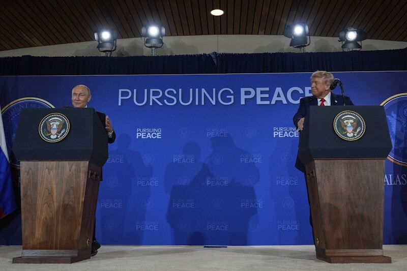 ترامپ: هنوز در «یک مورد بسیار مهم» به توافق نرسیده‌ایم/ پوتین: اگر ترامپ رئيس‌جمهور بود، جنگ نمی‌شد!