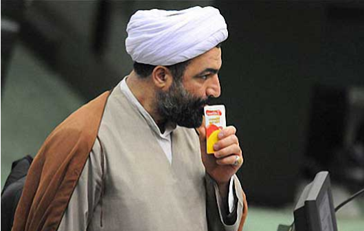 مقایسه پزشکیان با بنی‌صدر؛ هدف تندروها چیست؟