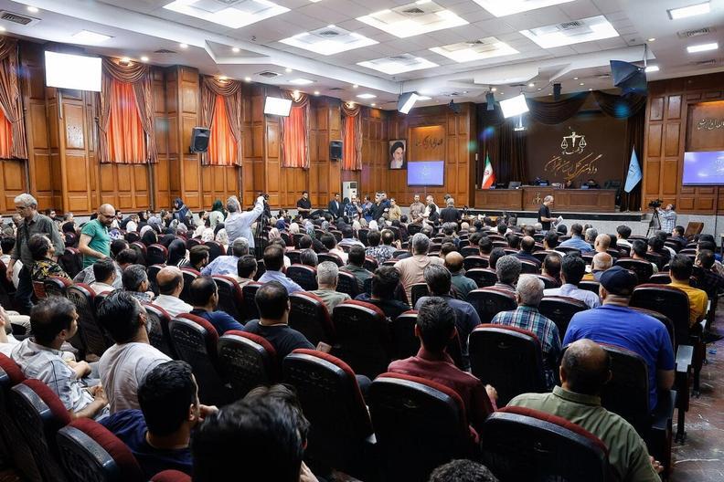 دادگاه پرونده رمز ارز کینگ مانی؛ مطالبات شکات پرداخت میشود دادگاه پرونده رمز ارز کینگ مانی؛ مطالبات شکات پرداخت میشود