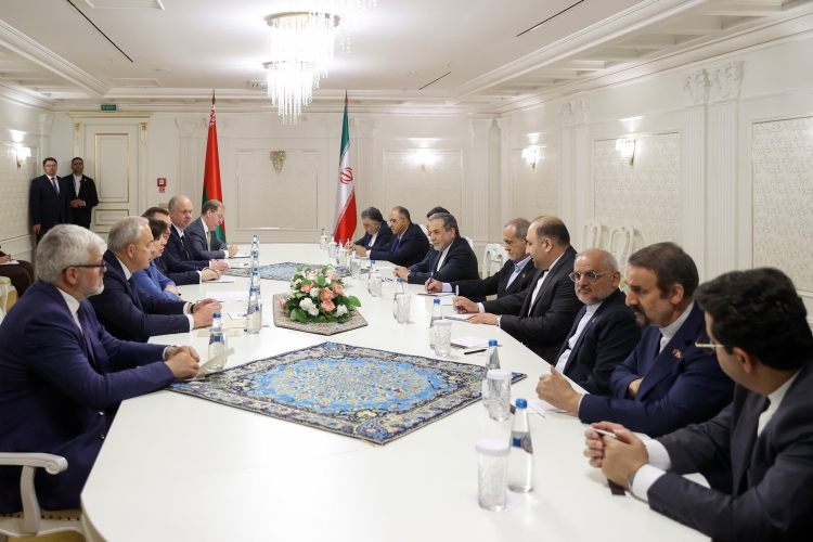 سفر به بلاروس آغازی برای راهی طولانی بین دو کشور است سفر به بلاروس آغازی برای راهی طولانی بین دو کشور است