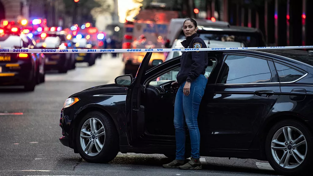 تیراندازی در منهتن؛ پنج نفر کشته شدند