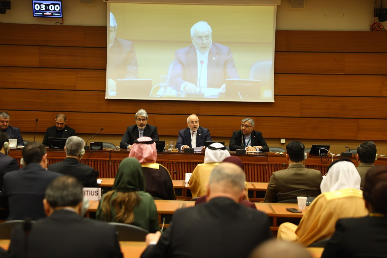 قالیباف: شاهد ظهور نازیهای قرن بیست و یکم هستیم قالیباف: شاهد ظهور نازیهای قرن بیست و یکم هستیم