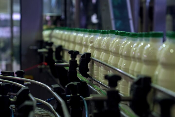 گرانی چراغ خاموش لبنیات؛ نگرانیها برای سلامت آحاد جامعه گرانی چراغ خاموش لبنیات؛ نگرانیها برای سلامت آحاد جامعه