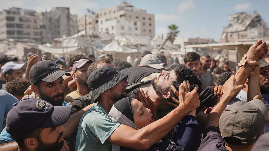 سفر فرستاده آمریکا به اسرائیل؛ ده‌ها نفر در صف کمک‌های غذایی کشته شدند +ویدیو