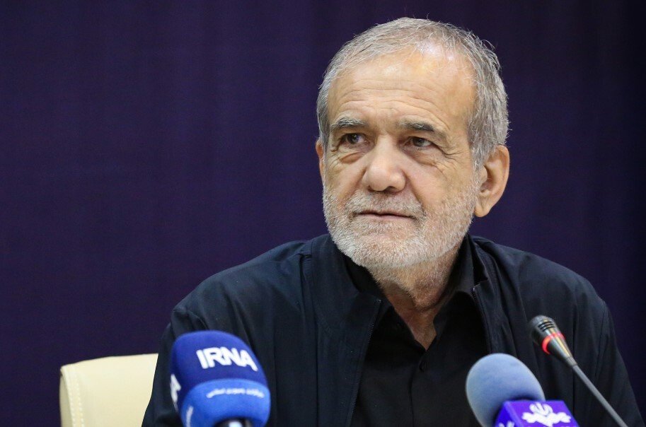 پزشکیان: ذخایر گاز، گازوئیل و نفت به حد کافی فراهم شده، خیال‌مان راحت است