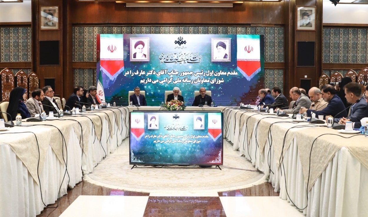 مدیران صداوسیما از مردم دنبالهروی کنند/ تحریمها روند پیشرفت کشور را کند میکند مدیران صداوسیما از مردم دنبالهروی کنند/ تحریمها روند پیشرفت کشور را کند میکند