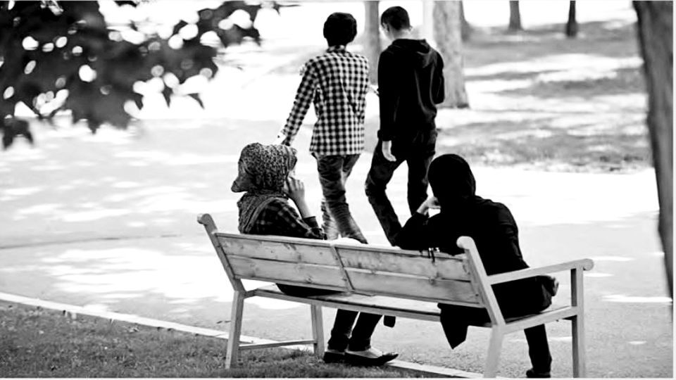 ۱۷ میلیون جوان مجرد؛ نتیجه بیکاری، گرانی و سقوط ارزش پول ملی ۱۷ میلیون جوان مجرد؛ نتیجه بیکاری، گرانی و سقوط ارزش پول ملی