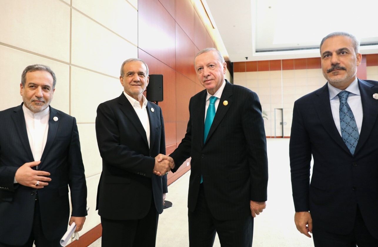 دیدار پزشکیان و اردوغان؛ آمادگی ایران برای گفتوگو با آمریکا دیدار پزشکیان و اردوغان؛ آمادگی ایران برای گفتوگو با آمریکا