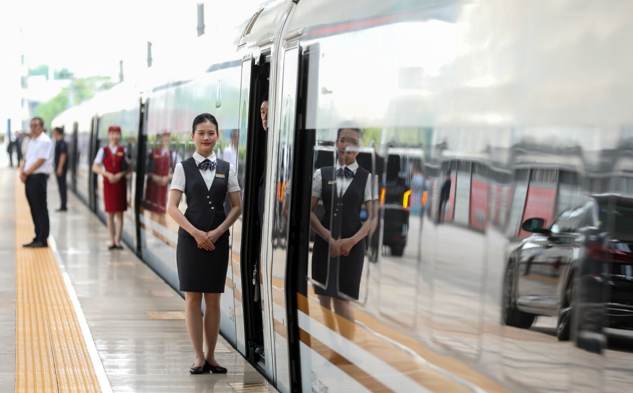 جشن هشتادمین سال پایان جنگ جهانی؛ پزشکیان وارد پکن شد جشن هشتادمین سال پایان جنگ جهانی؛ پزشکیان وارد پکن شد