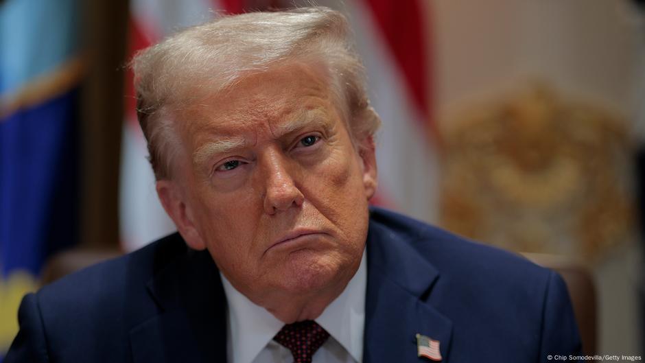 ترامپ چه چیزی را مخفی میکند؟ ترامپ چه چیزی را مخفی میکند؟