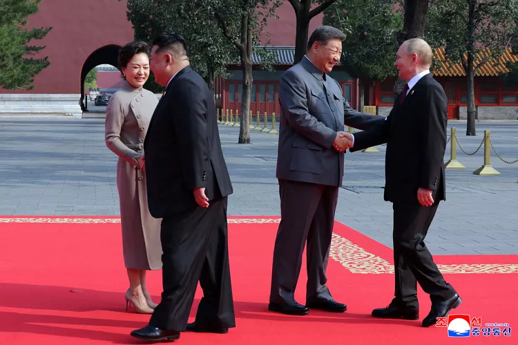 مکالمه بحثبرانگیز شی و پوتین؛ زندگی جاودانه! مکالمه بحثبرانگیز شی و پوتین؛ زندگی جاودانه!