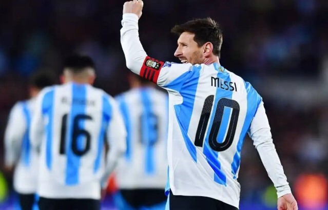 آخرین رقص «مسی» در خانه +ویدیو آخرین رقص «مسی» در خانه +ویدیو