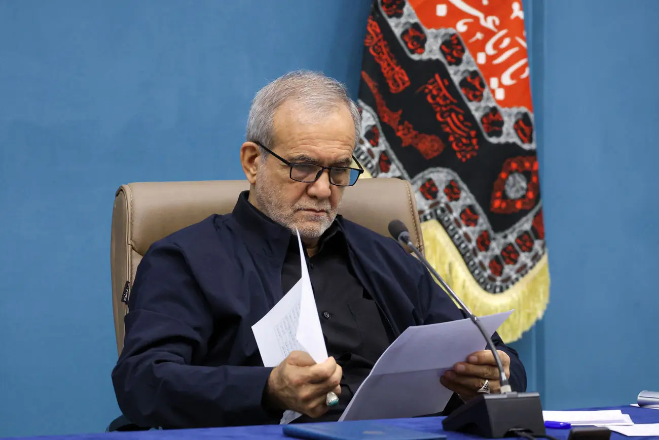 تحریف و تضعیف؛ سیاست یک اقلیت پرصدا تحریف و تضعیف؛ سیاست یک اقلیت پرصدا