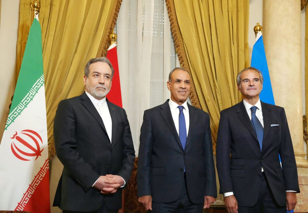 دیدار عراقچی و گروسی به میزبانی مصر دیدار عراقچی و گروسی به میزبانی مصر