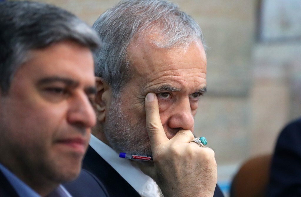 درخواست رئیسجمهور از مساجد و روحانیون؛ همه باید به میدان بیایند درخواست رئیسجمهور از مساجد و روحانیون؛ همه باید به میدان بیایند