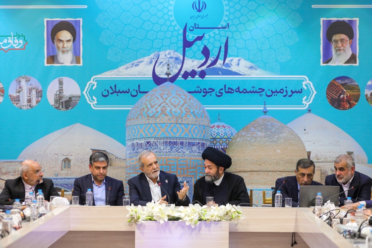 با بحران آب، ناترازی انرژی و فشارهای اقتصادی مواجهایم/ باید توبه کنیم با بحران آب، ناترازی انرژی و فشارهای اقتصادی مواجهایم/ باید توبه کنیم