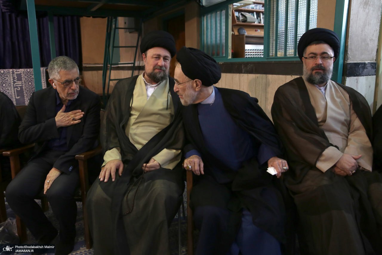 حضور محمد خاتمی در مراسم تشییع مرحوم جماعتی +عکس حضور محمد خاتمی در مراسم تشییع مرحوم جماعتی +عکس