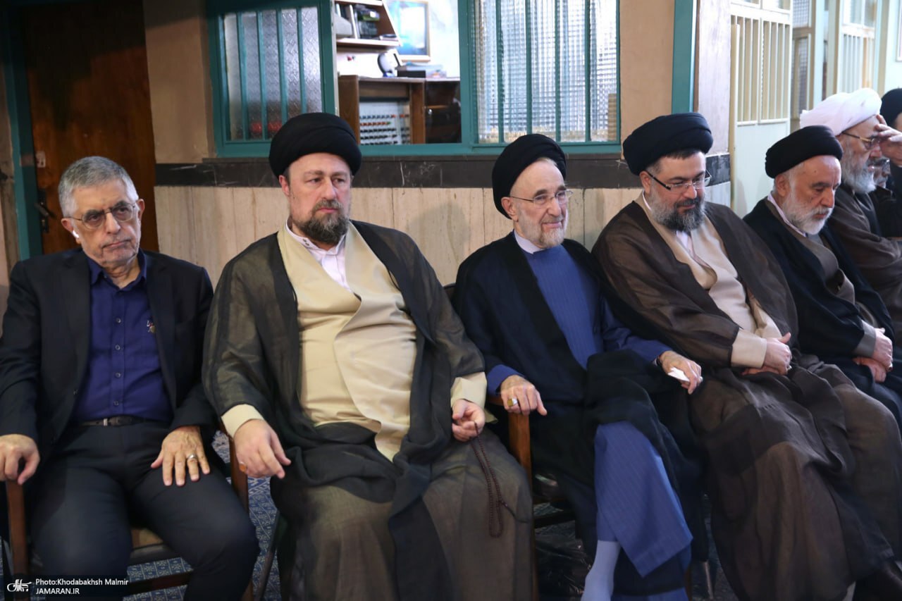 حضور محمد خاتمی در مراسم تشییع مرحوم جماعتی +عکس حضور محمد خاتمی در مراسم تشییع مرحوم جماعتی +عکس