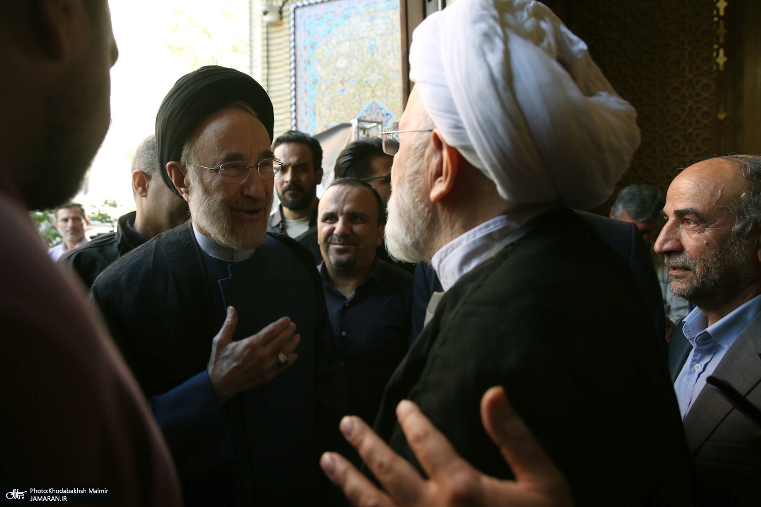 دیدار خاتمی و کروبی در حسینیه جماران +عکس دیدار خاتمی و کروبی در حسینیه جماران +عکس