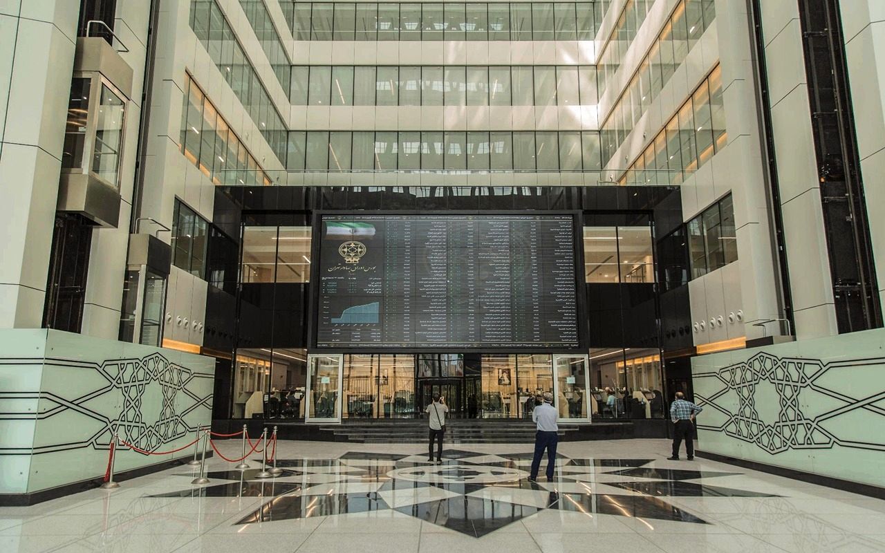 بورس در انتظار سیگنال‌های جدید