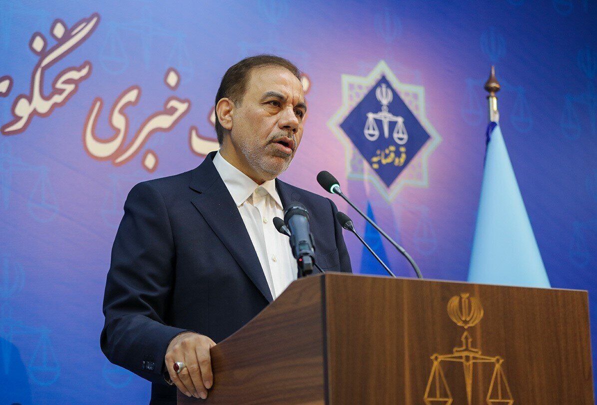 ۶۰ تا ۷۰ هزار نفر مشمول عفو و تخفیف میشوند ۶۰ تا ۷۰ هزار نفر مشمول عفو و تخفیف میشوند