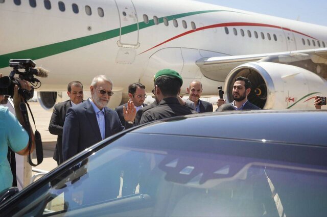 سفر لاریجانی و باقریکنی به ریاض +عکس سفر لاریجانی و باقریکنی به ریاض +عکس