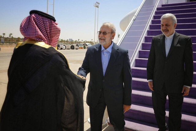 سفر لاریجانی و باقریکنی به ریاض +عکس سفر لاریجانی و باقریکنی به ریاض +عکس