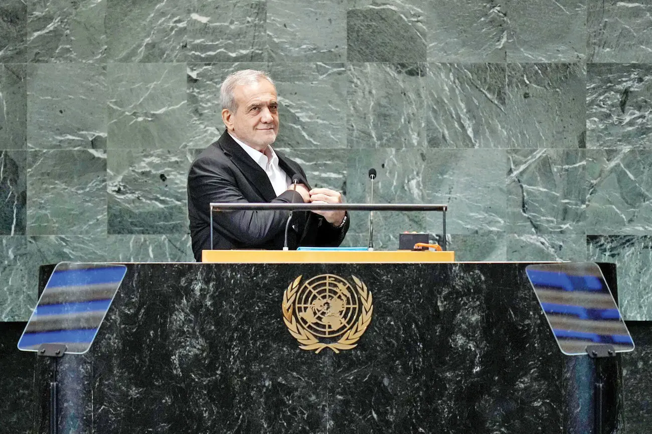 باز کردن بند از پای دیپلماسی باز کردن بند از پای دیپلماسی