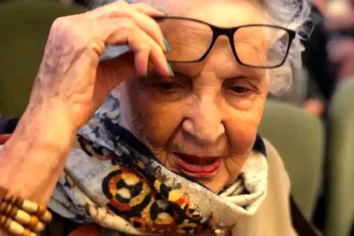 ثمینه باغچه‌بان در ۹۷ سالگی درگذشت