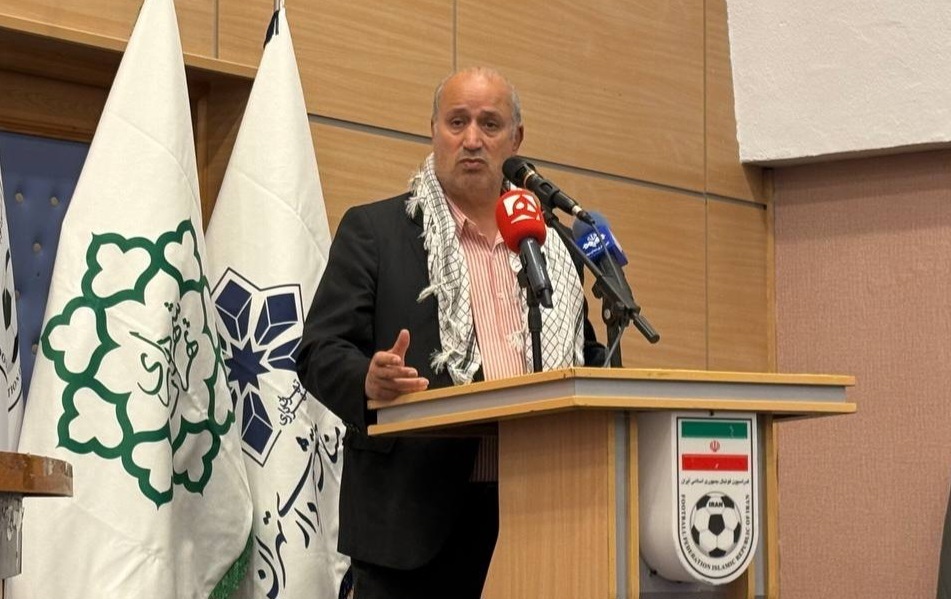 با قلعهنویی تا جامجهانی! با قلعهنویی تا جامجهانی!