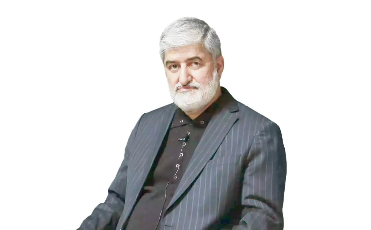 پیشنهادها به مسافر نیویورک؛ پزشکیان میتواند با تائید رهبری با ترامپ دیدار کند پیشنهادها به مسافر نیویورک؛ پزشکیان میتواند با تائید رهبری با ترامپ دیدار کند